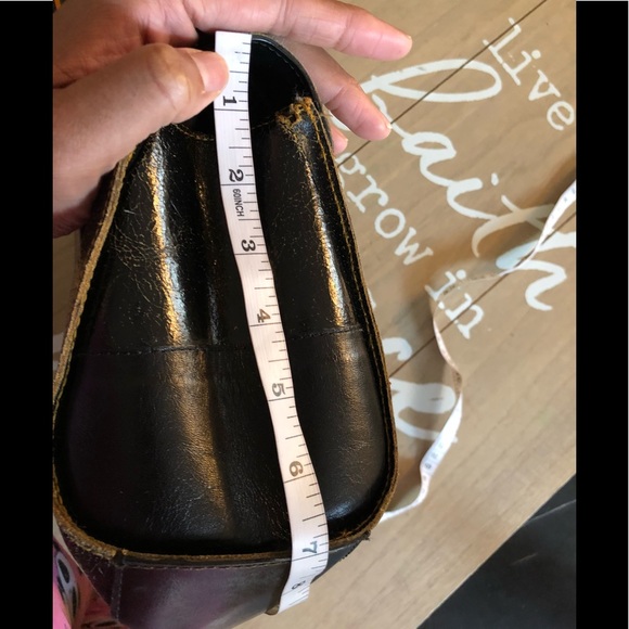 Vintage Anne Klein Black Leather Handbag - Picture 8 of 16